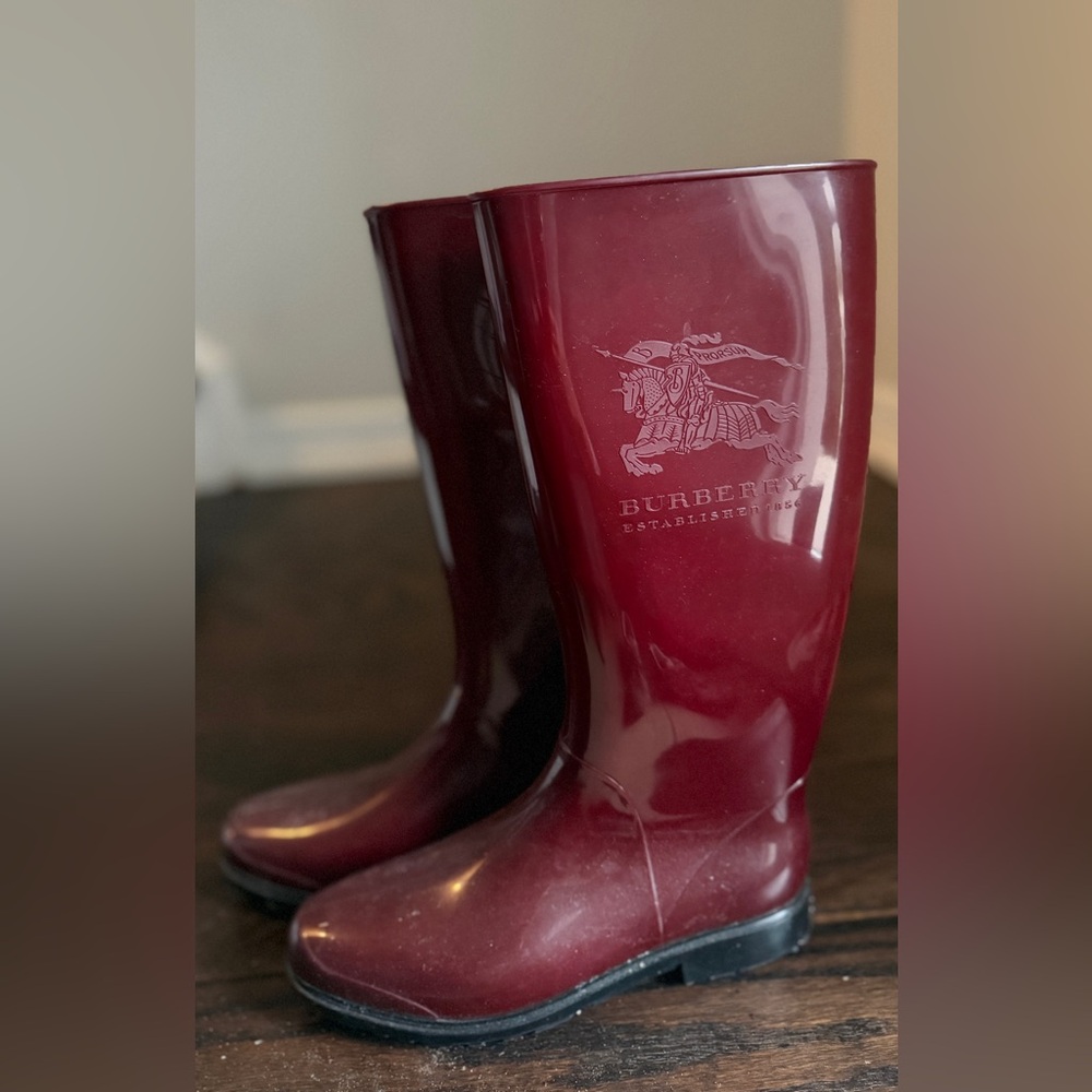 Burberry Classic Burgundy Novacheck Plaid Rubber Rain Boots